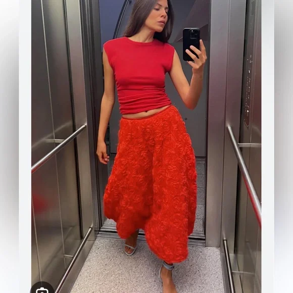 Zara long textured skirt - Picture 5 of 11